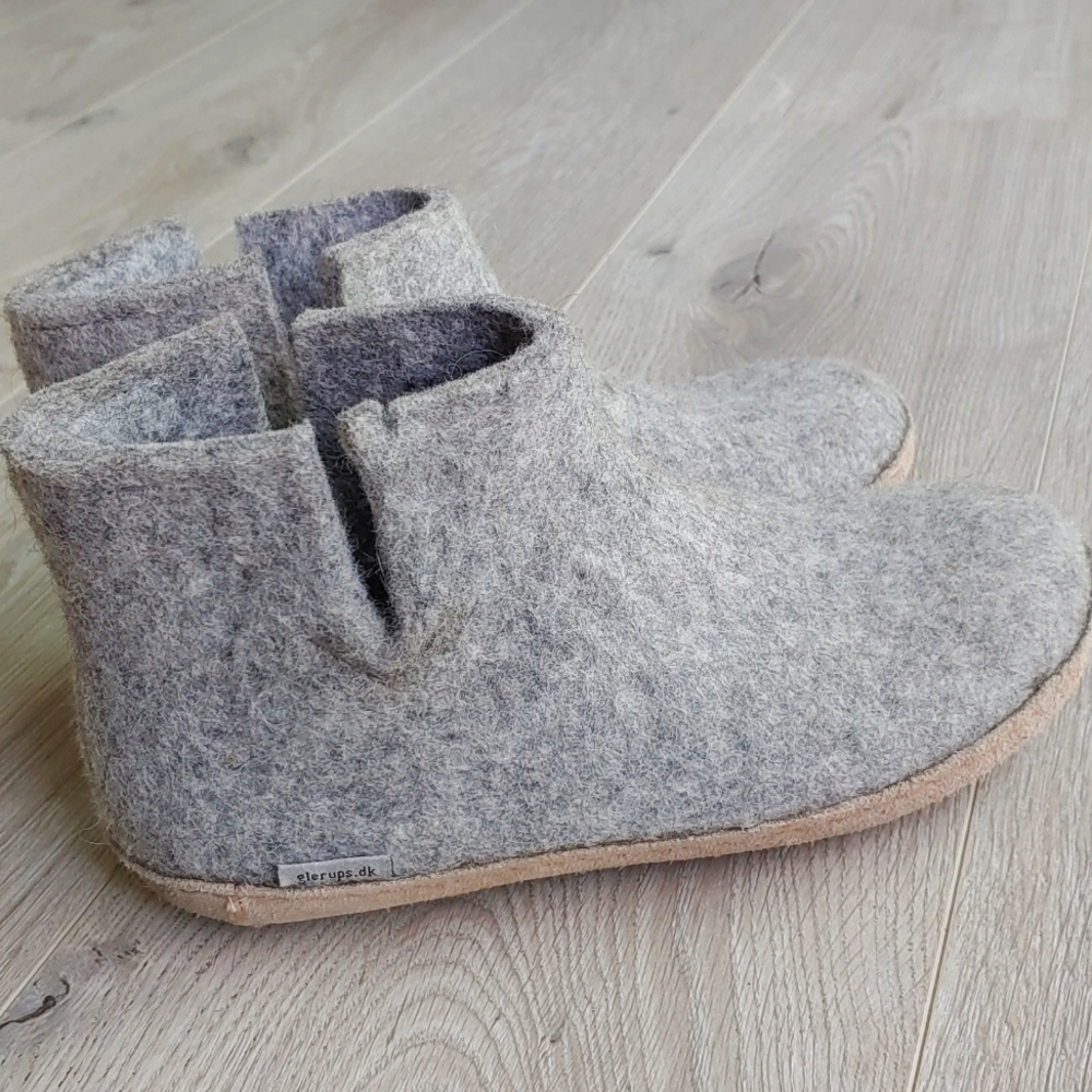Glerups 100% Wool Slip On Booties from Denmark women's US 5.5-6 GUC